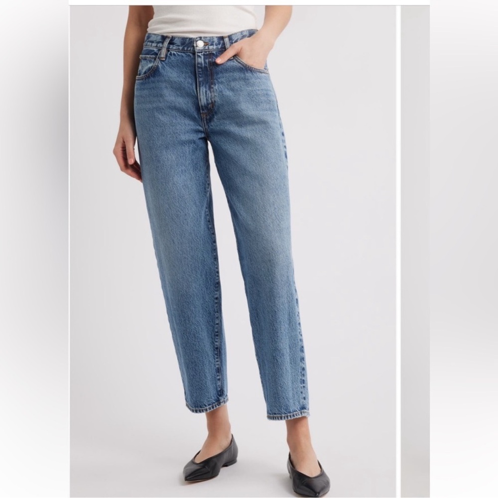 Frame Denim Classic High-Rise Straight Leg Jeans in Light Blue